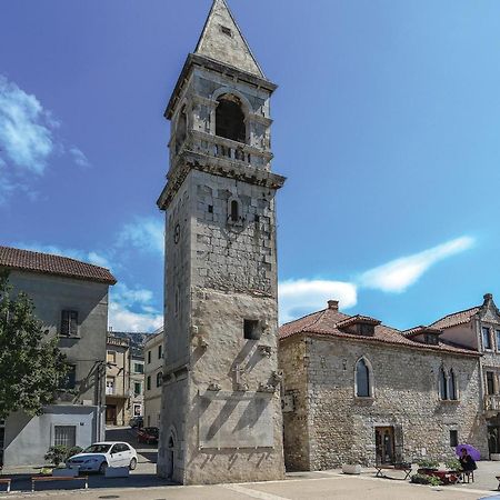 Nice Apartment In Kastel Sucurac With Kitchen Kaštela Exterior foto